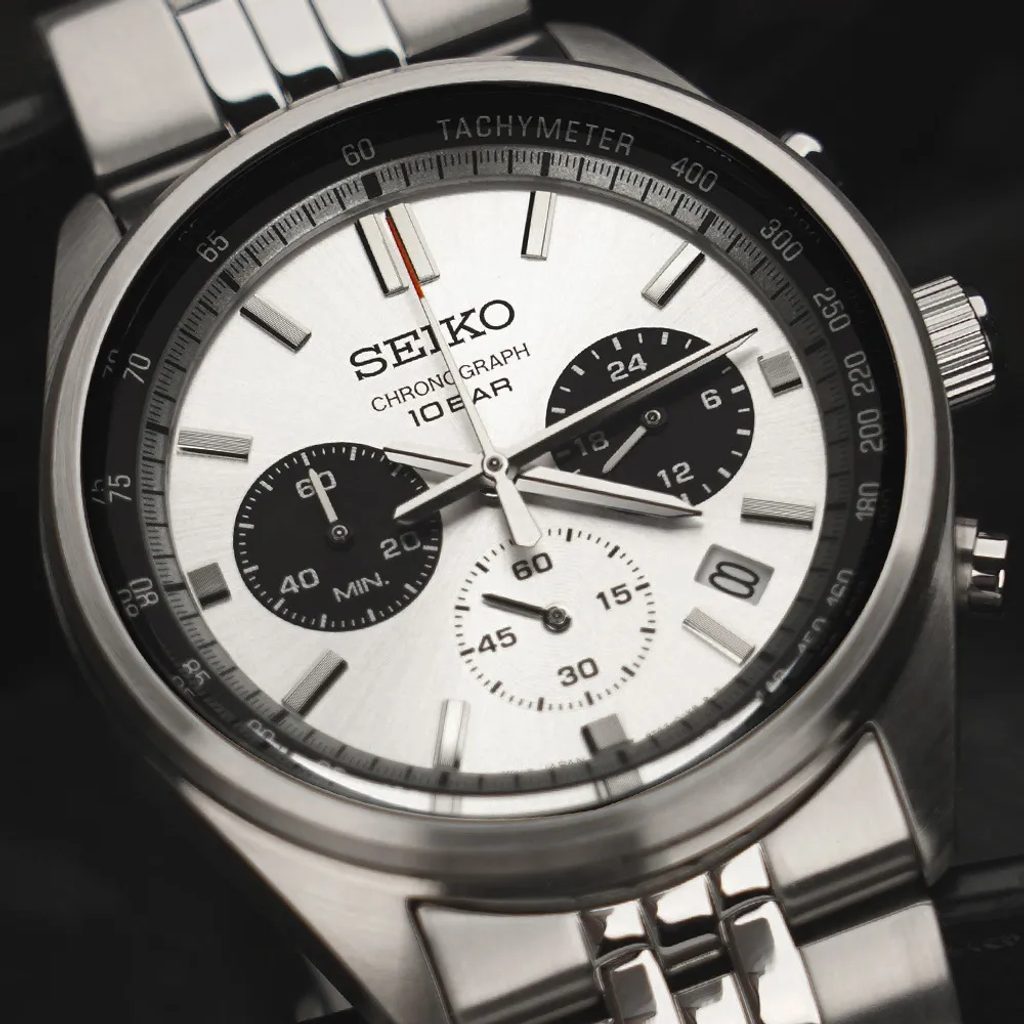 Seiko Chronograph Classic Men's Stainless Steel Watch SSB425P1 Panda