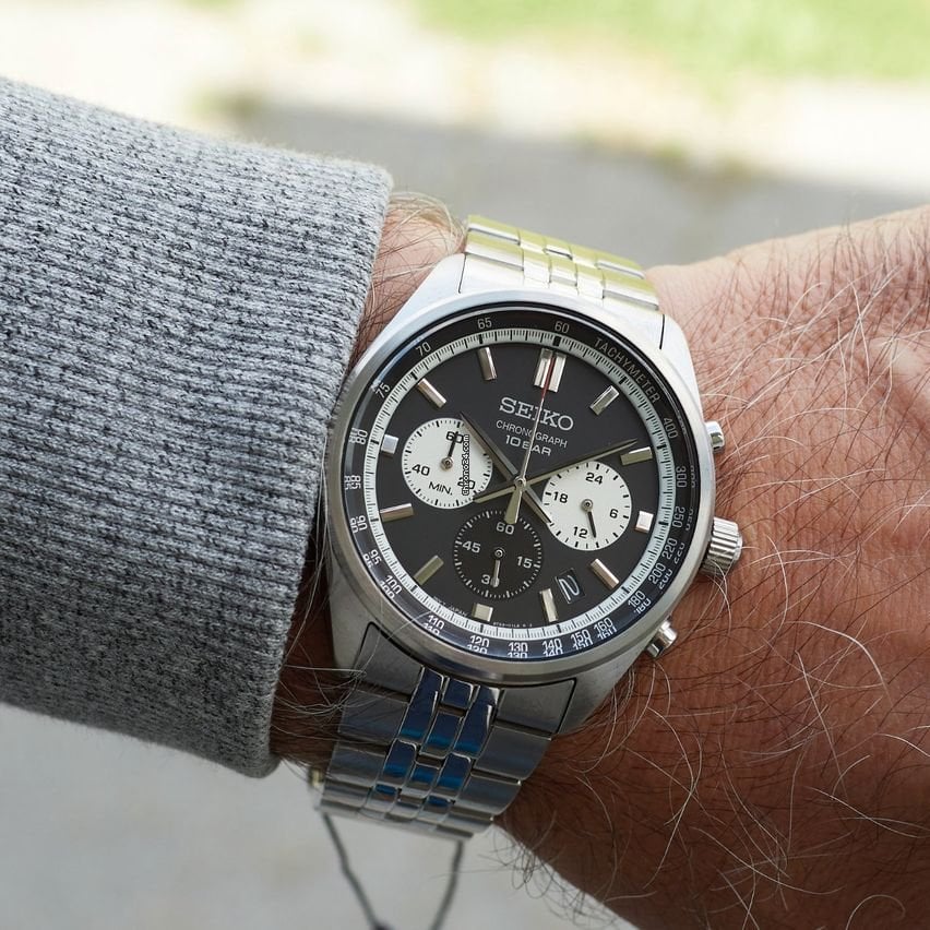 Seiko Chronograph Classic Men's Stainless Steel Watch SSB429P1 Black and White