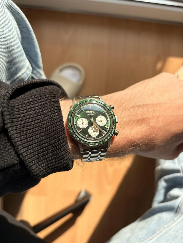 Seiko Chronograph Classic Men's Stainless Steel Watch SSB481P1 Green