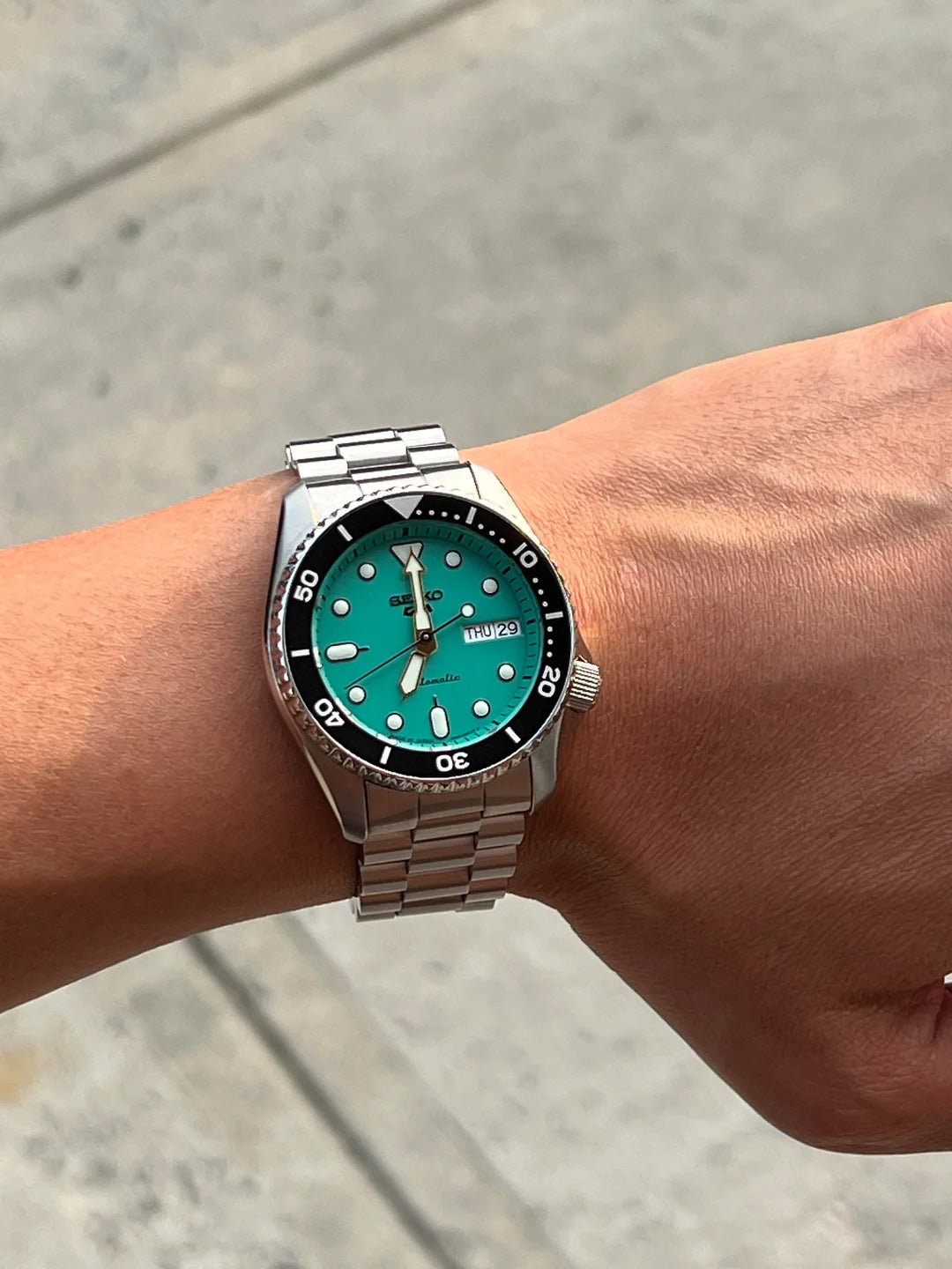 Seiko 5 100M SKX Style Boy Size 38mm Teal Blue Turquoise Dial Automatic Watch SRPK33K1