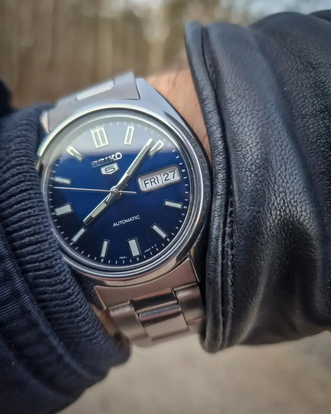 Seiko 5 Classics 100M SNXS Blue Automatic Stainless Steel Watch SNXS77K1