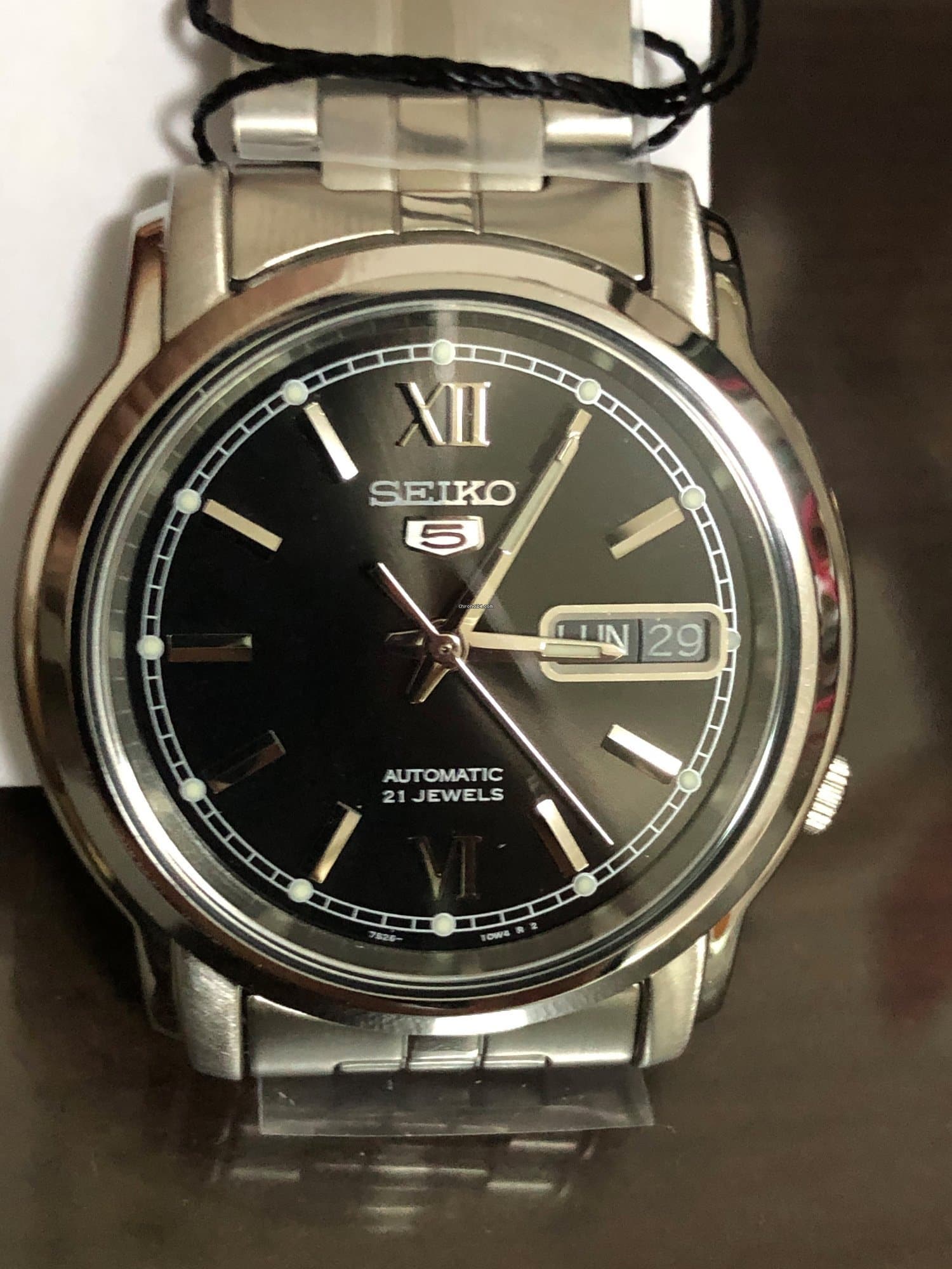 Seiko 5 Classic Men's Size Black Dial Stainless Steel Strap Watch SNKK81K1 - Diligence1International