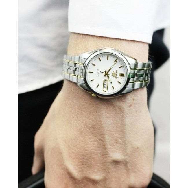 Seiko 5 Classic Mens Size White Dial 2 Tone Gold Plated Stainless Steel Strap Watch SNK363K1 - Diligence1International