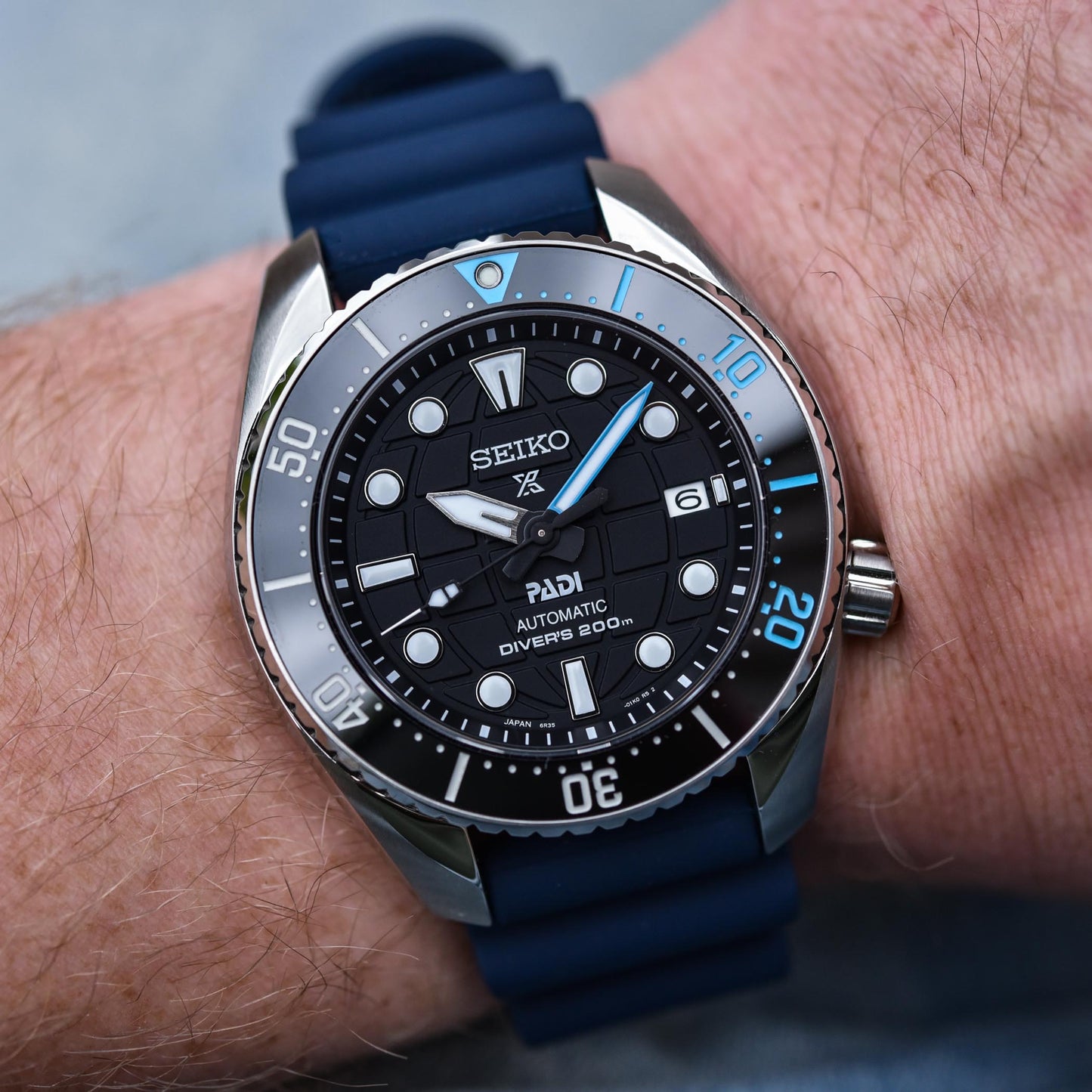 Seiko Prospex PADI SE King Sumo Gradation Diver's Men's Blue Rubber Strap Watch SPB325J1