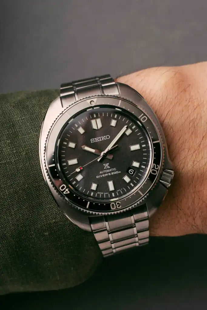 Seiko 1970 Recreation Apocalypse Captain Willard Marinemaster 200M Men's Watch SLA051J1