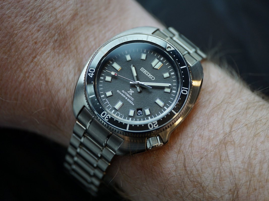 Seiko 1970 Recreation Apocalypse Captain Willard Marinemaster 200M Men's Watch SLA051J1