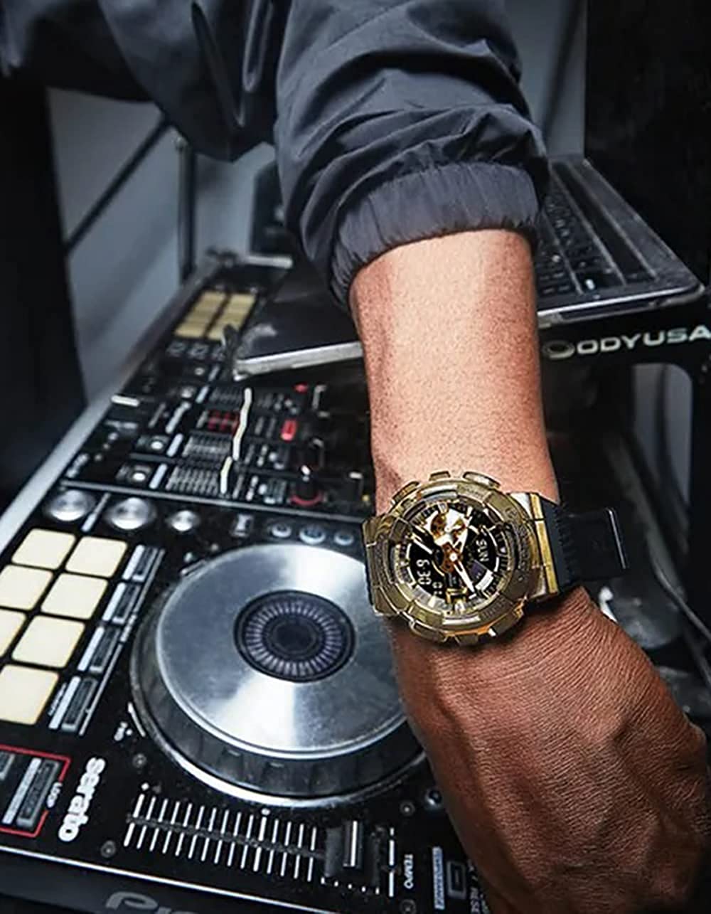 Casio G-Shock Metal Covered Series Analog-Digital Gold x Black Watch GM110G-1A9DR