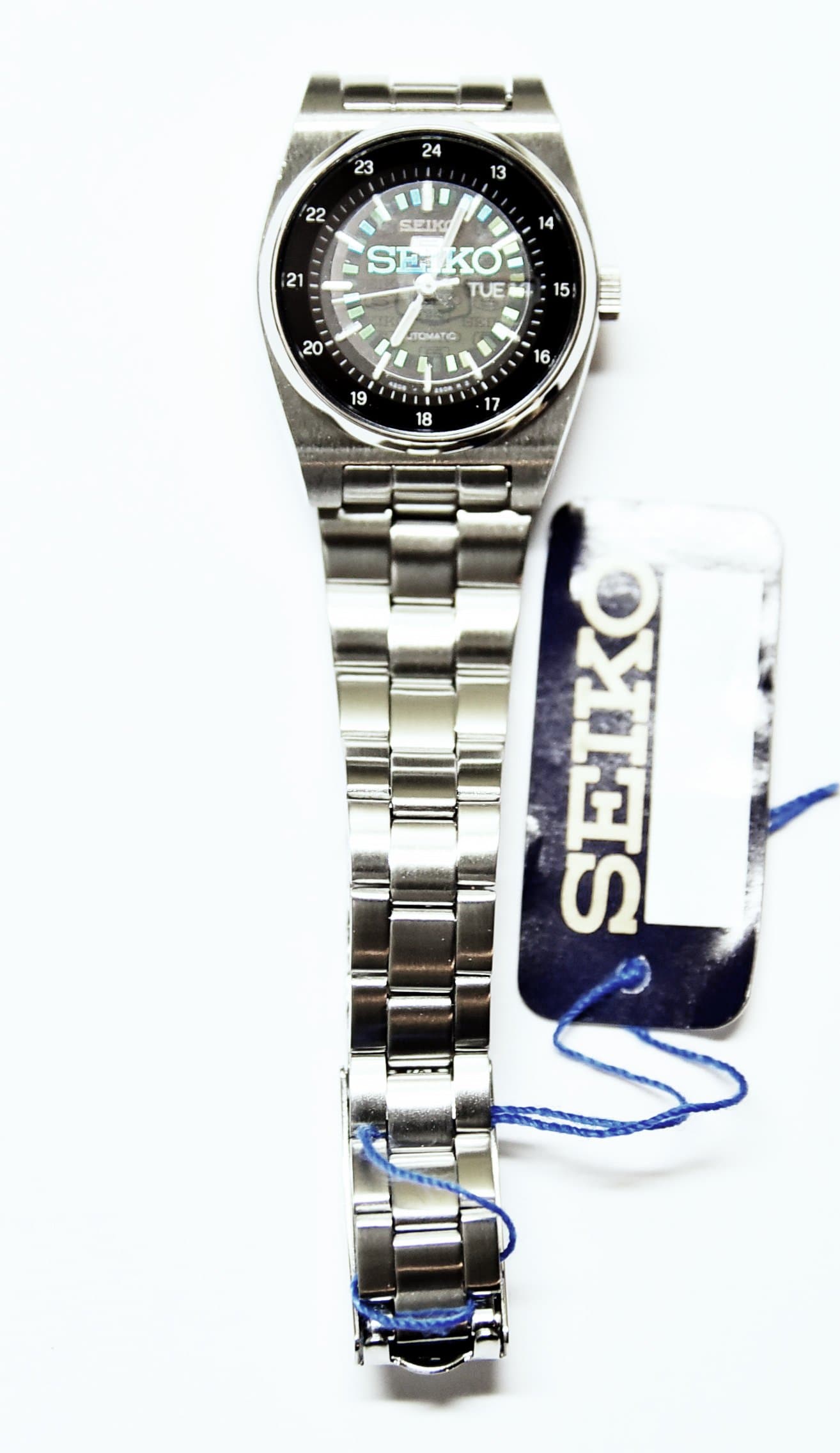 Seiko 5 Classic Ladies Size Ultra Rare Military Time Black Dial Stainless Steel Strap Watch SUAE03K1 - Diligence1International