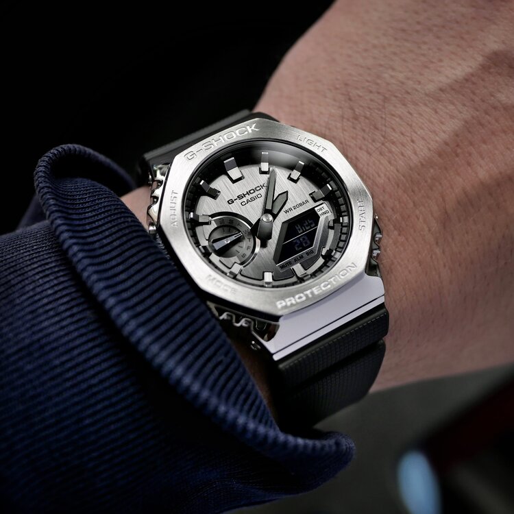 Casio G-Shock Carbon Core Guard Stainless x Grey AP CasiOak Men's Metal Case Watch GM2100-1ADR