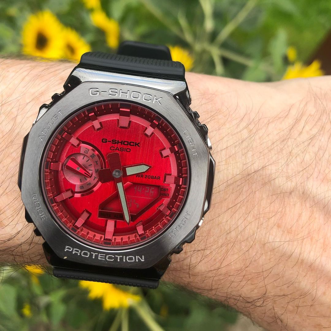 Casio G-Shock Carbon Core Guard Black x Red AP CasiOak Men's Metal Case Watch GM2100B-4ADR