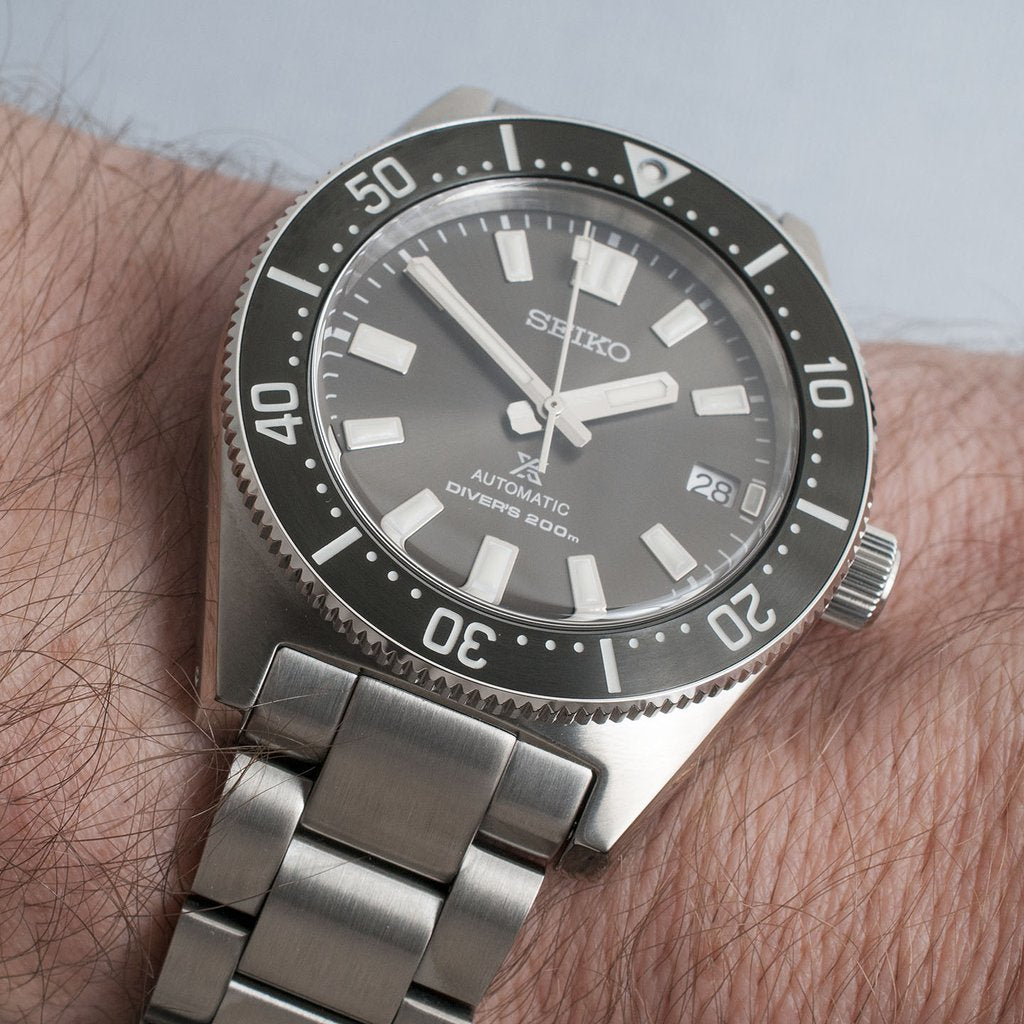 Seiko Japan Made Gen 2 62MAS Prospex Diver's Gray Dial Men's Stainless Steel Watch SPB143J1