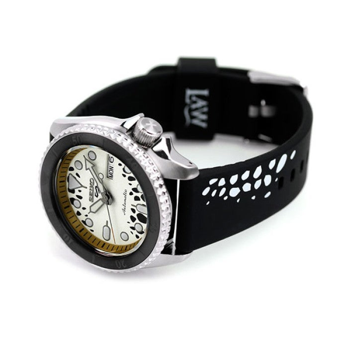 Seiko 5 Sports 100M One Piece x Trafalgar Law LE Automatic Men's Watch White Dial Rubber SRPH63K1