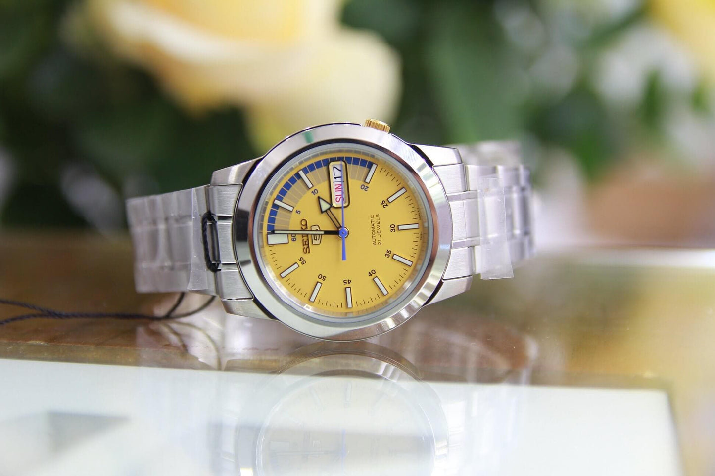 Seiko 5 Classic Men's Size Yellow Dial Stainless Steel Strap Watch SNKK29K1 - Diligence1International