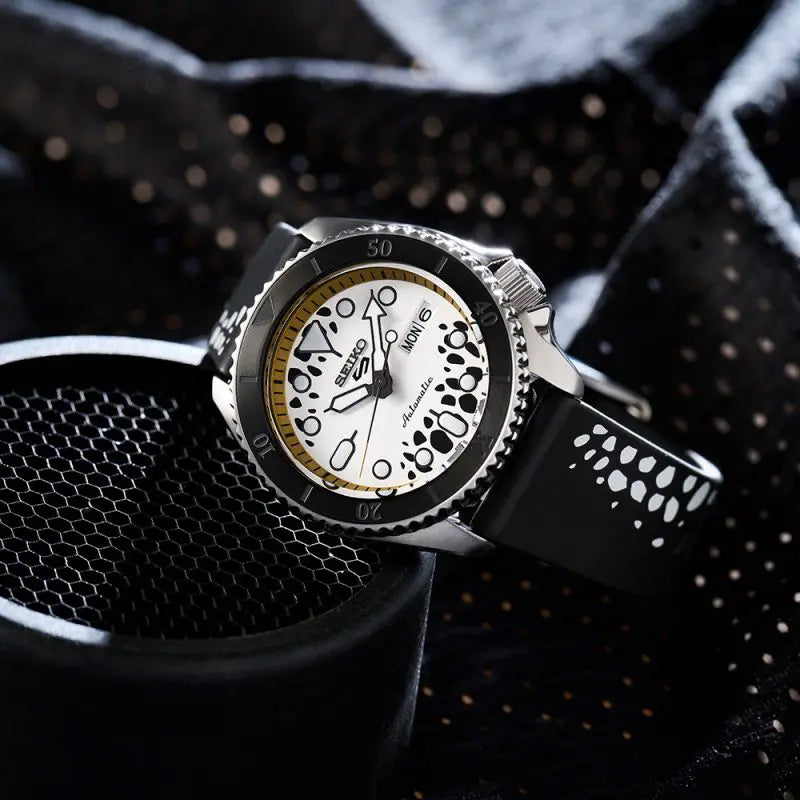 Seiko 5 Sports 100M One Piece x Trafalgar Law LE Automatic Men's Watch White Dial Rubber SRPH63K1