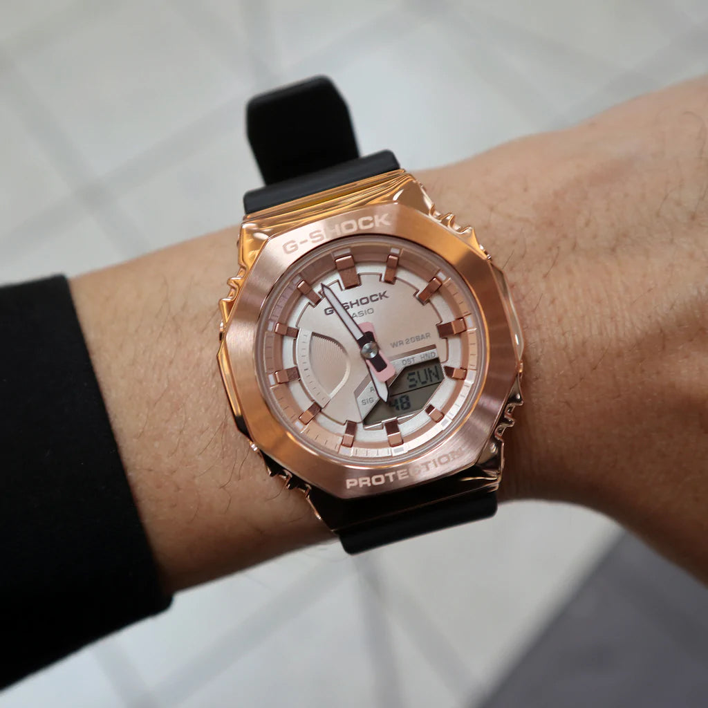 Casio G-Shock Carbon Core Guard Rose Gold AP CasiOak Ladies' Metal Case Watch GMS2100PG-1A4DR
