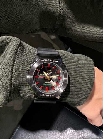 Casio G-Shock Carbon Core Guard Black x Pink AP CasiOak Ladies' Metal Case Watch GMS2100CH-1ADR
