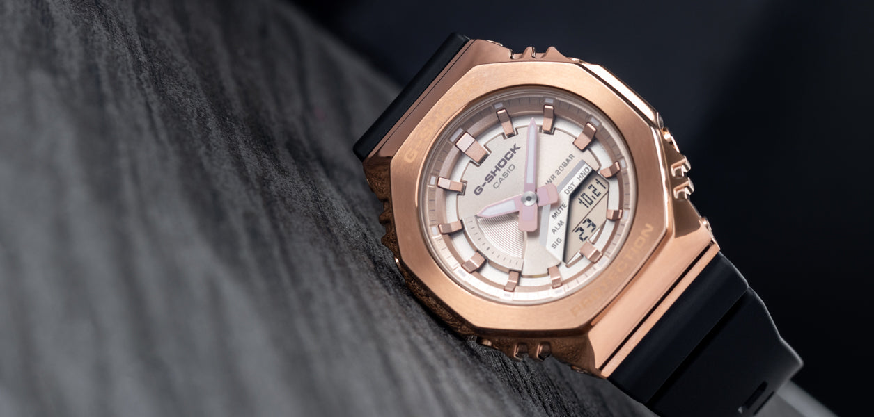 Casio G-Shock Carbon Core Guard Rose Gold AP CasiOak Ladies' Metal Case Watch GMS2100PG-1A4DR