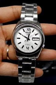 Seiko 5 Classic Silver Dial Couple's Stainless Steel Watch Set SNKL51K1+SYMK23K1 - Diligence1International