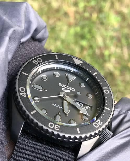 Seiko 5 Sports 100M Automatic Men's Watch Stealth All BLACK Nylon Strap SRPD79K1