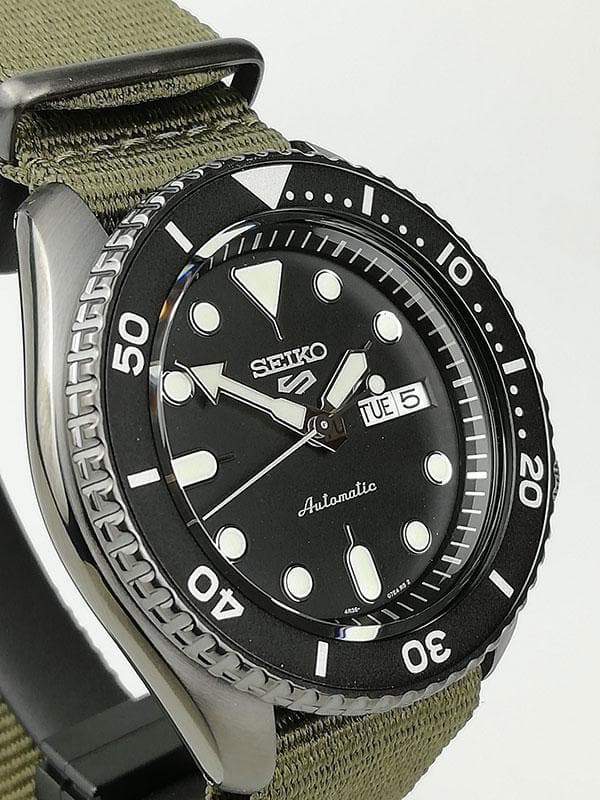 Seiko 5 Sports 100M Automatic Men's Watch Black Bezel Dial Green Nylon Strap SRPD65K4