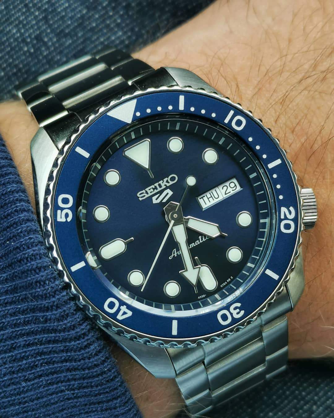 Seiko 5 Sports 100M Automatic Men's Watch Blue Bezel Dial SRPD51K1