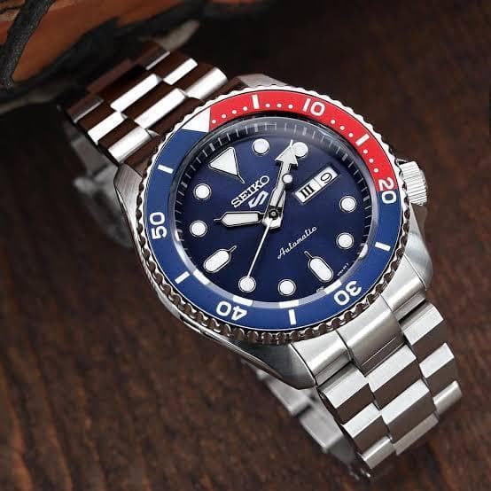 Seiko 5 Sports 100M Automatic Men's Watch Pepsi Bezel Blue Dial SRPD53K1