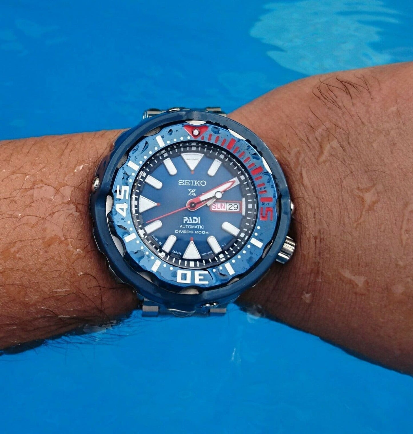 Seiko SE PADI Blue Ceramic Shroud Tuna 200M Diver's Men's Watch SRPA83J1