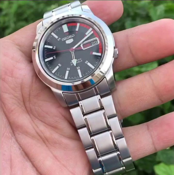 Seiko 5 Classic Black Dial with Red Bar Couple's Stainless Steel Watch Set SNKK31K1+SYMD95K1 - Diligence1International