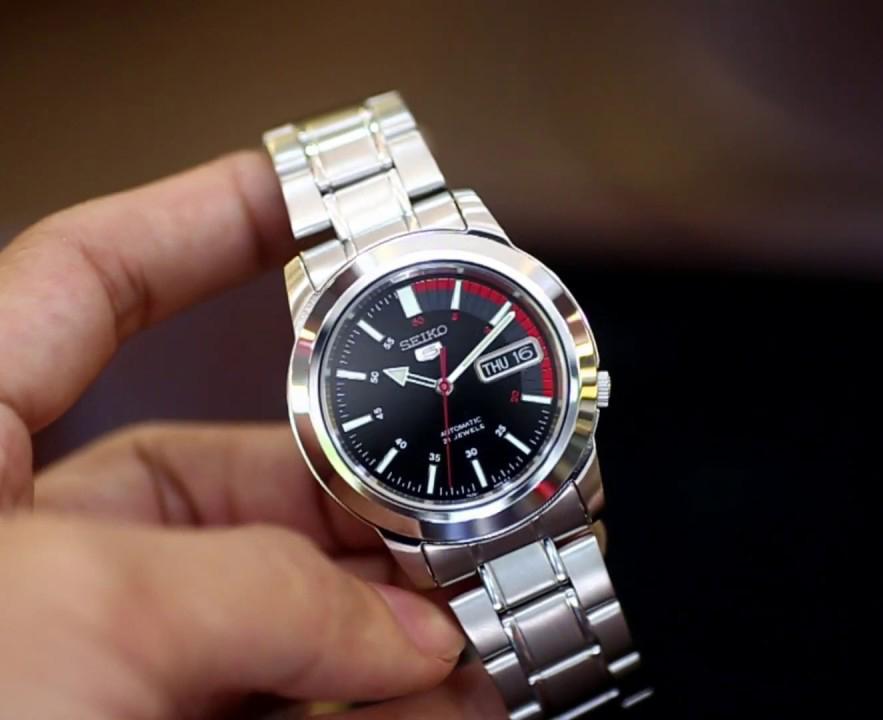Seiko 5 Classic Black Dial with Red Bar Couple's Stainless Steel Watch Set SNKK31K1+SYMD95K1 - Diligence1International