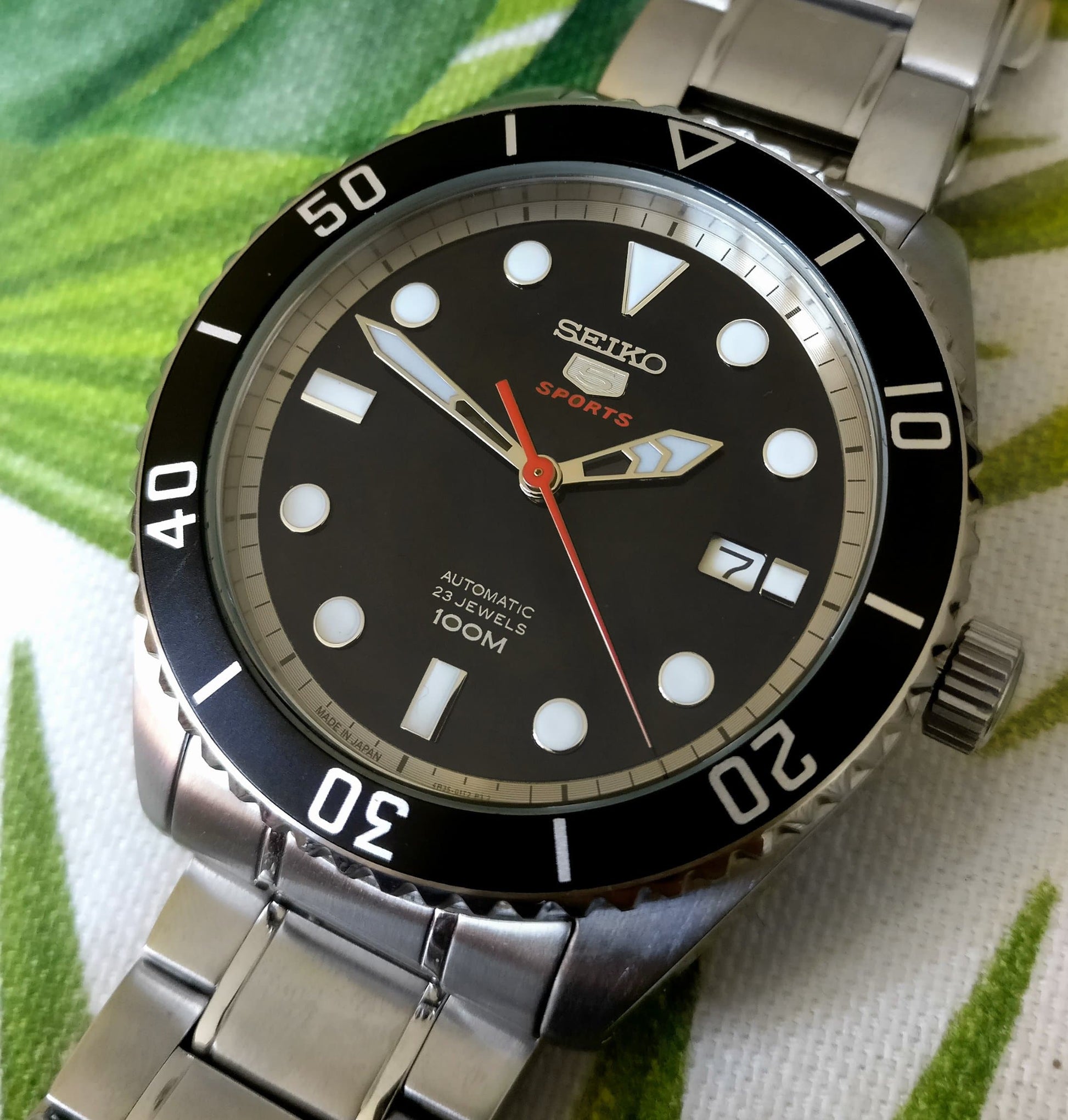 Seiko 5 Sports JAPAN Made 100M Automatic Men's Watch Black Dial SRPB91J1 - Diligence1International