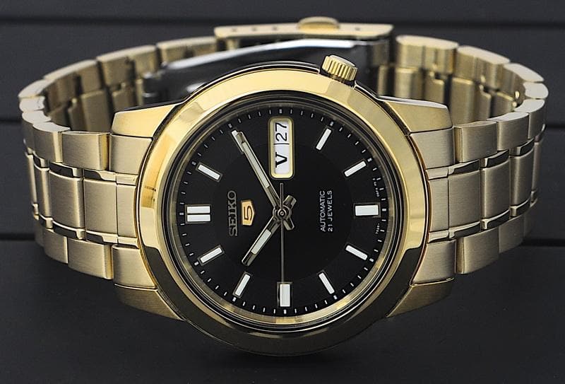 Seiko 5 Classic Mens Size Black Dial Gold Plated Stainless Steel Strap Watch SNKK22K1 - Diligence1International