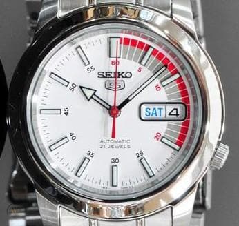 Seiko 5 Classic Men's Size White Dial Stainless Steel Strap Watch SNKK25K1 - Diligence1International