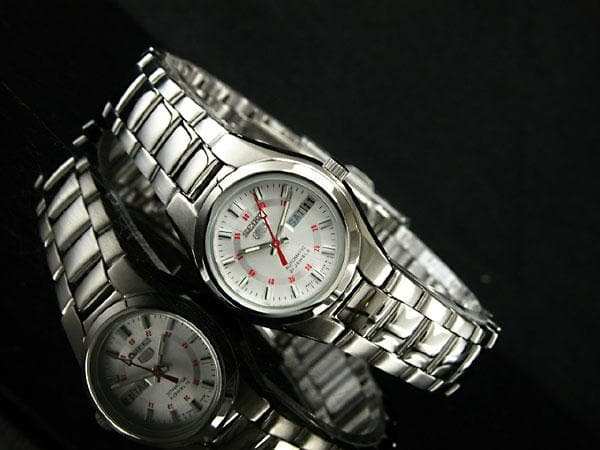Seiko 5 Classic Ladies Size Silver Dial Stainless Steel Strap Watch SYMC21K1 - Diligence1International