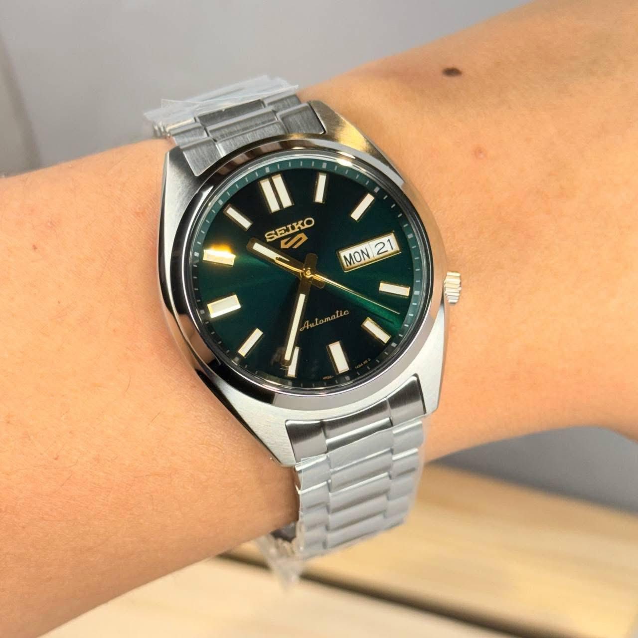 Seiko 5 Sports 100M SNXS Reissue Green Tie Automatic Stainless Steel Watch SRPL57K1