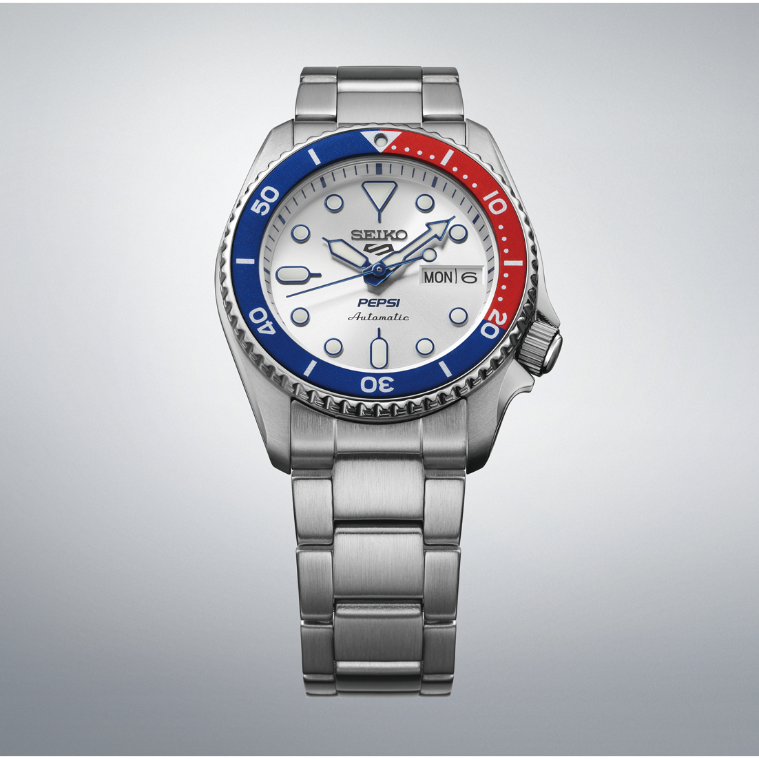 Seiko 5 100M SKX Style Boy Size 38mm Pepsi LE Silver Sunburst Dial Automatic Watch SRPL99K1