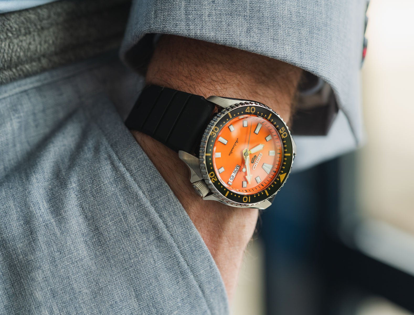 Seiko 100M Daichi Orange Dial Automatic Rubber Strap Watch