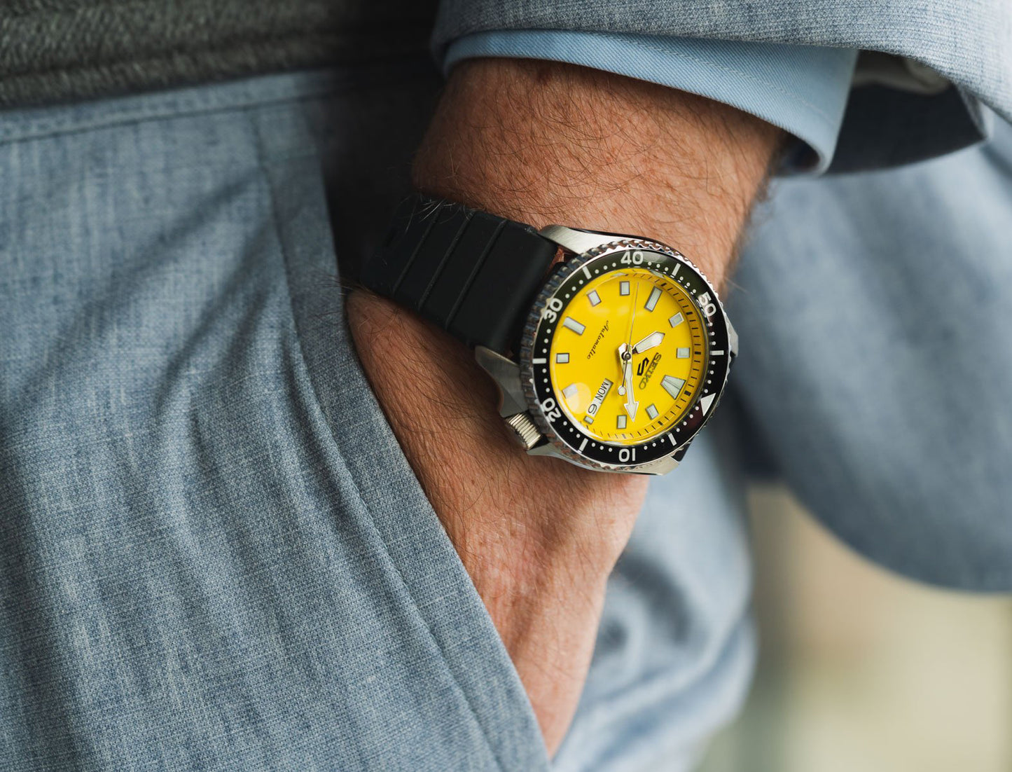 Seiko 5 100M Ki-Iro Yellow Dial Automatic Rubber Strap Watch SRPL87K1