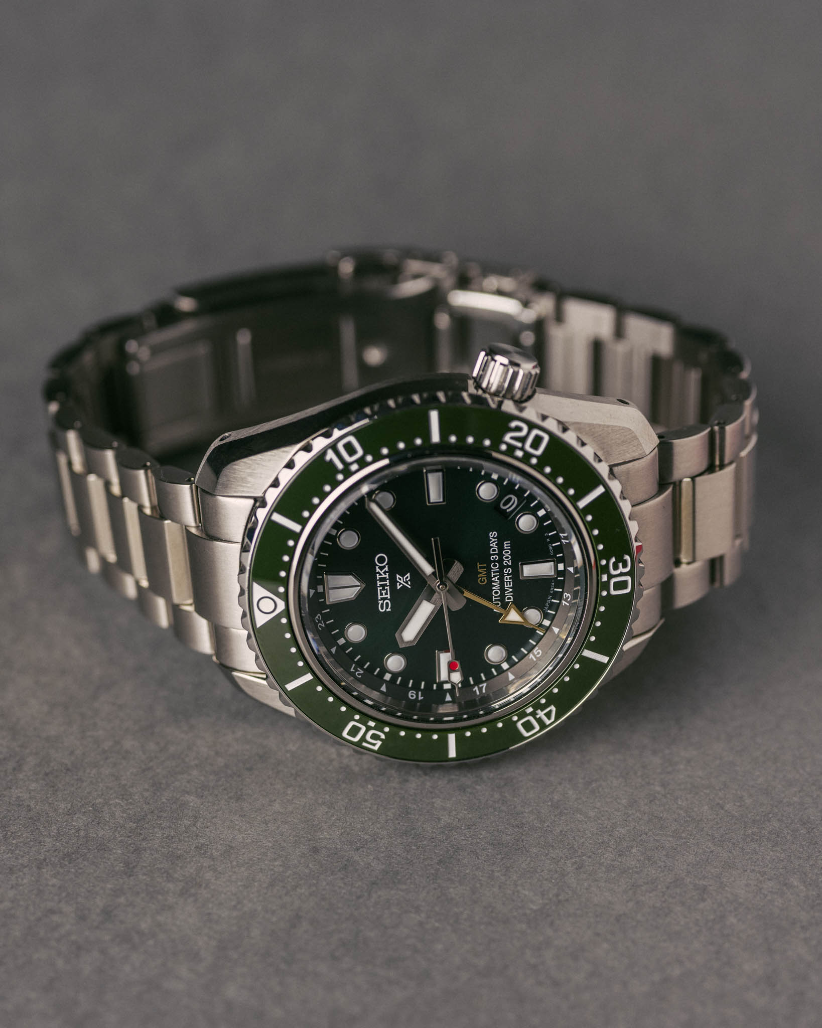 Seiko 1968 Japan Made Hulk GMT Baby Marinemaster 200M Men s