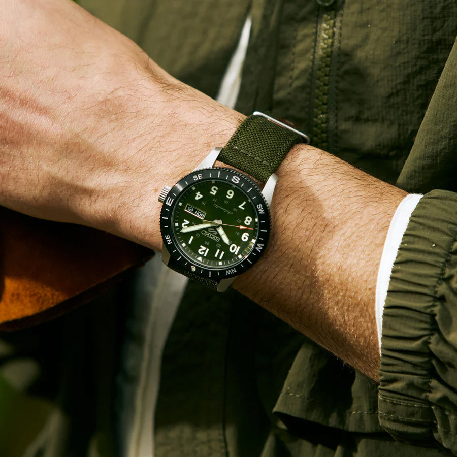 Seiko 5 Sports Field Series 100M Automatic Men's Watch Military Green Nylon Strap HDB008K1