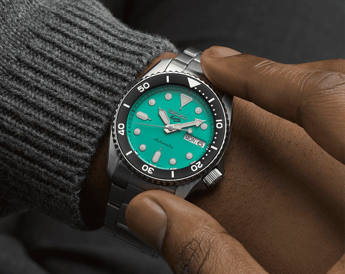 Seiko 5 100M SKX Style Boy Size 38mm Teal Blue Turquoise Dial Automatic Watch SRPK33K1