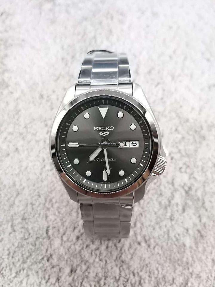 NEW Seiko 5 Sports 100M Automatic Men's Watch Rhodium Grey Dial SRPE51K1 - Diligence1International