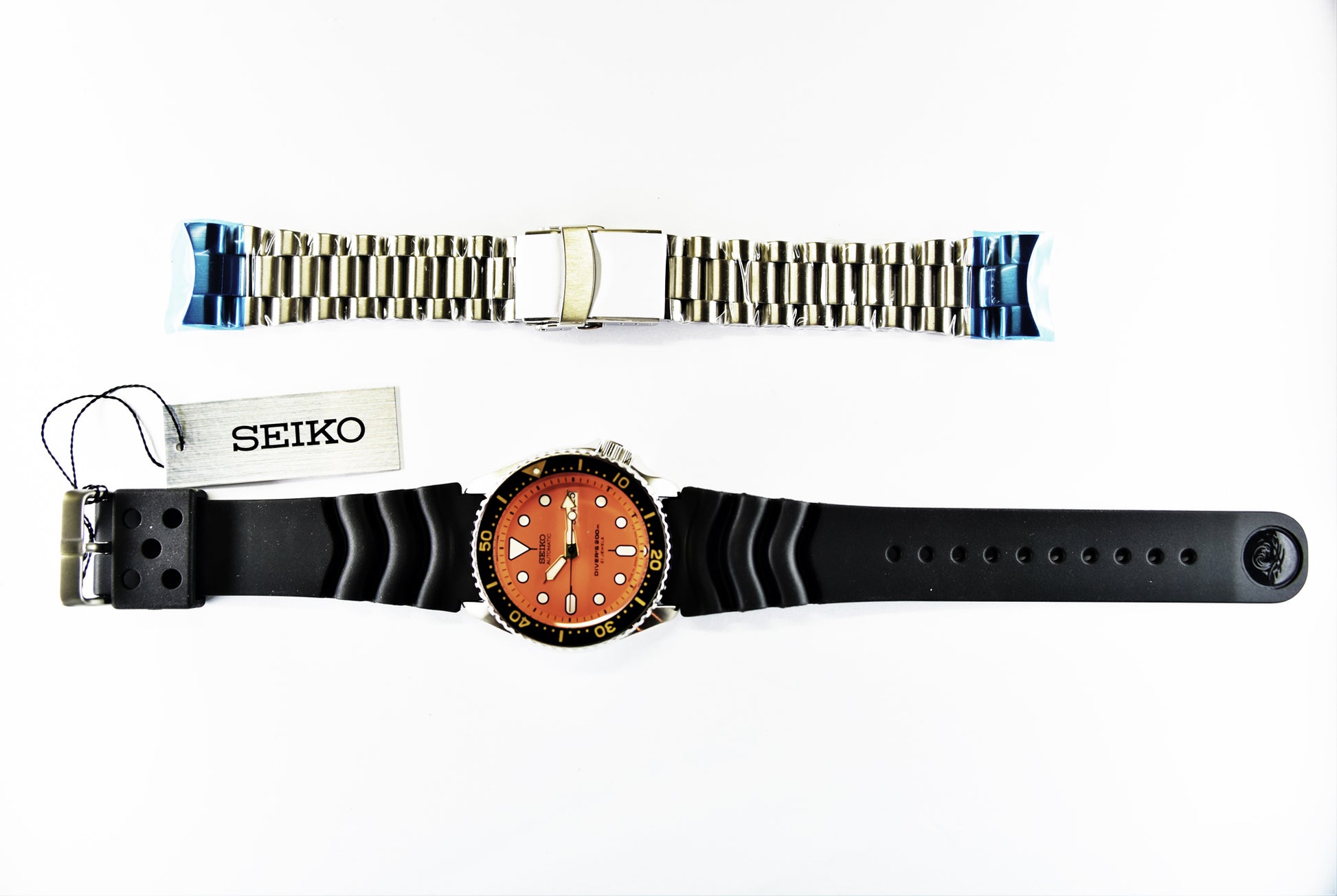 Seiko Japan Made Orange SKX 200M Diver's Men's Rubber+Endmill 316L S/S Strap Watch SKX011J1 SET - Diligence1International