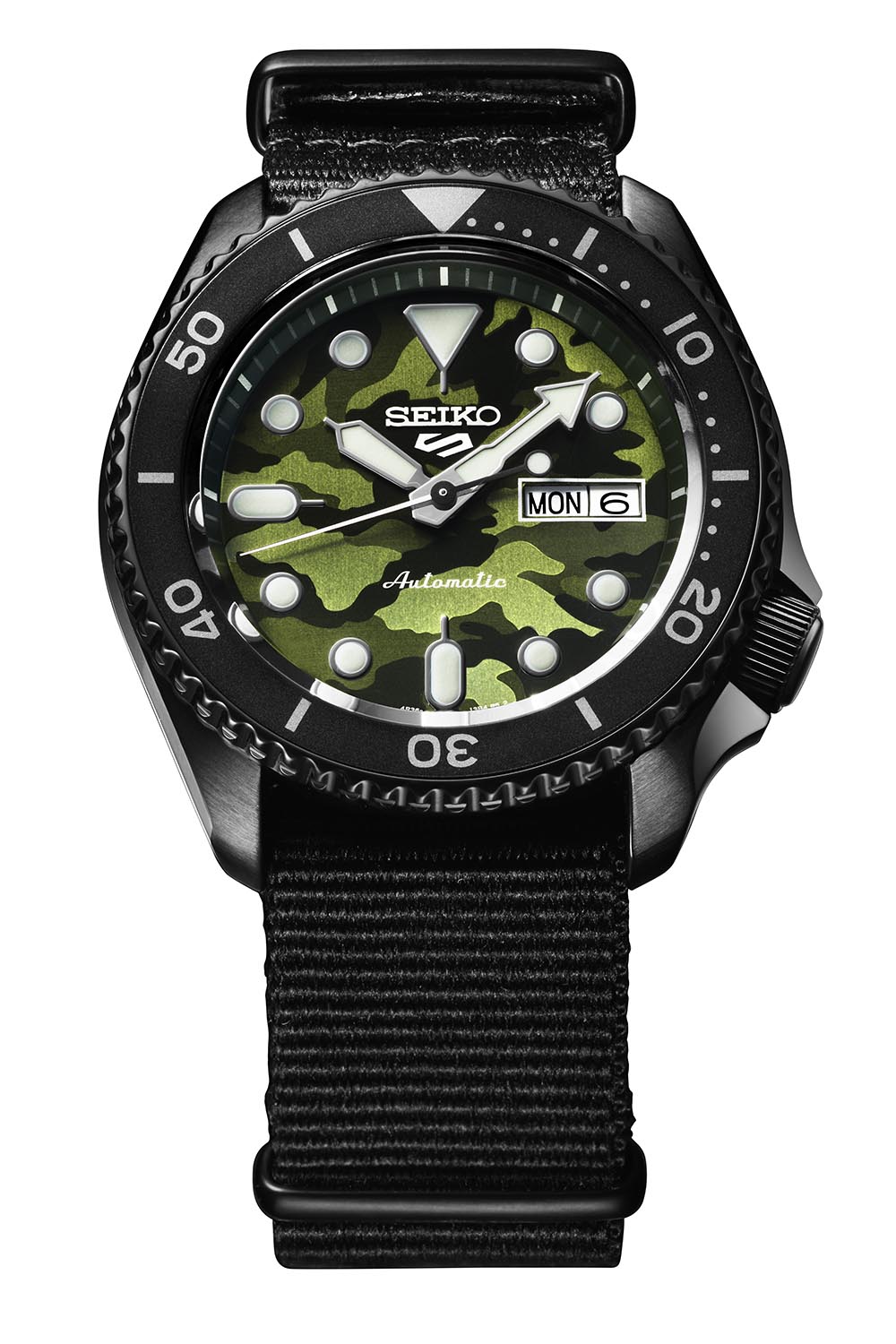 Seiko 5 Sports 100M Automatic Men's Watch Green Camo Dial SRPJ37K1