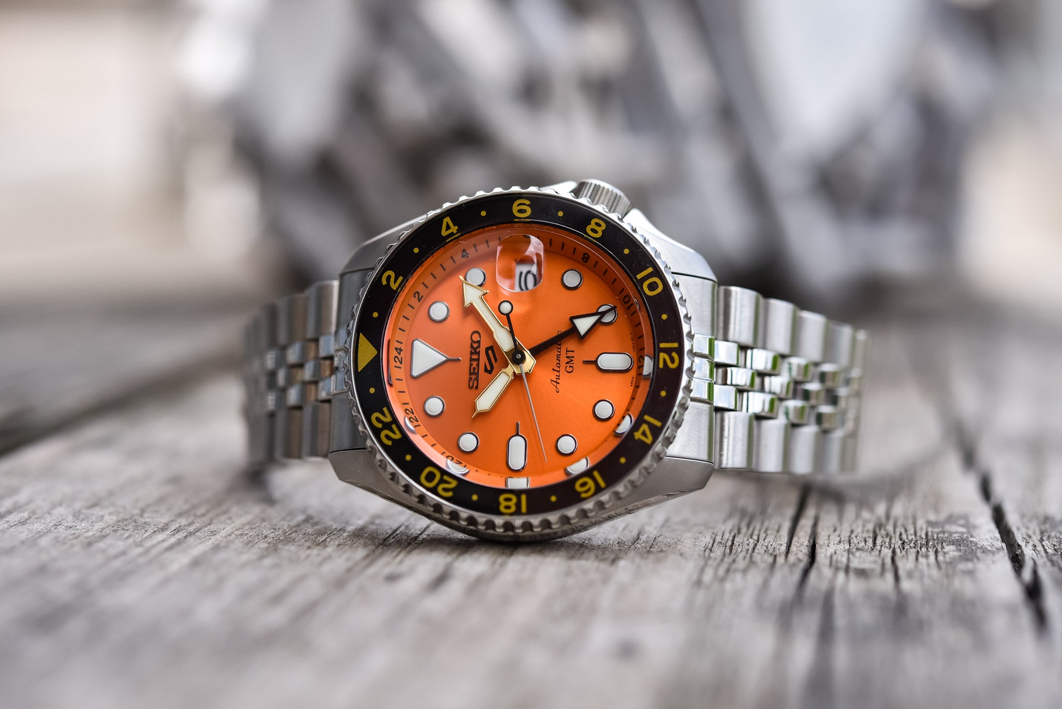 Seiko automatic outlet orange