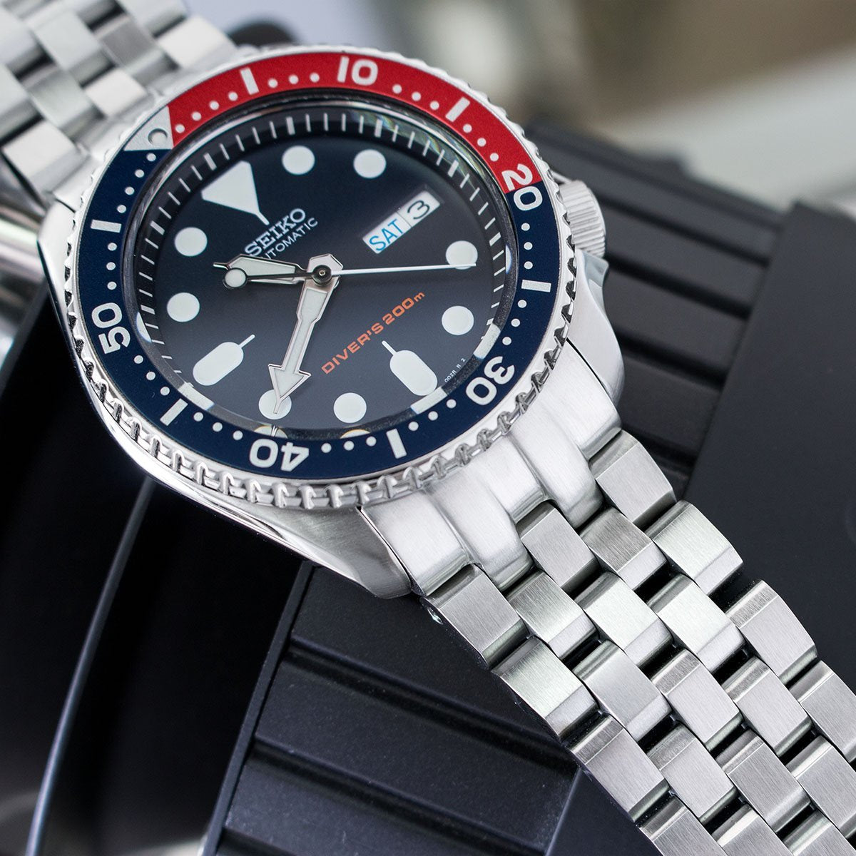 Seiko Pepsi SKX Diver's 200M Men's Rubber+Engineer Type II 316L S/S Strap Watch SKX009K1 - Diligence1International