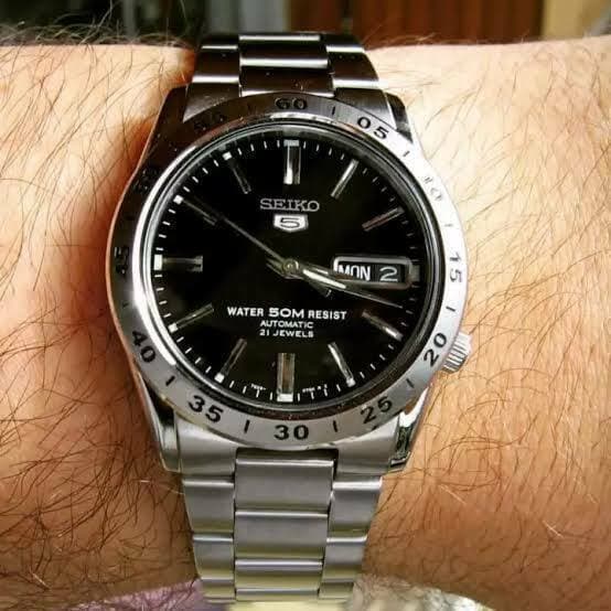 Seiko 5 Classic 50M Automatic Black Dial Men's Stainless Watch SNKE01K1