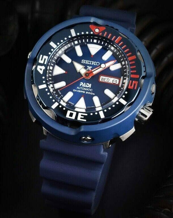 Seiko SE PADI Blue Ceramic Shroud Tuna 200M Diver's Men's Watch SRPA83J1
