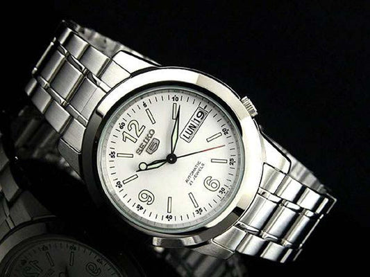 Seiko 5 Classic Men's Size White Dial Stainless Steel Strap Watch SNKE57K1 - Diligence1International